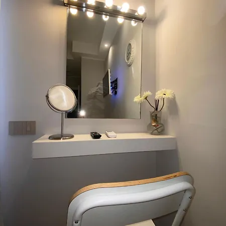 La Dimora Di Marti Museo Dante In Centro Elegante E Confortevole 4* Nápoles