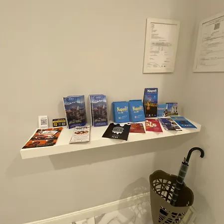 La Dimora Di Marti Museo Dante In Centro Elegante E Confortevole Bed and breakfast 4*